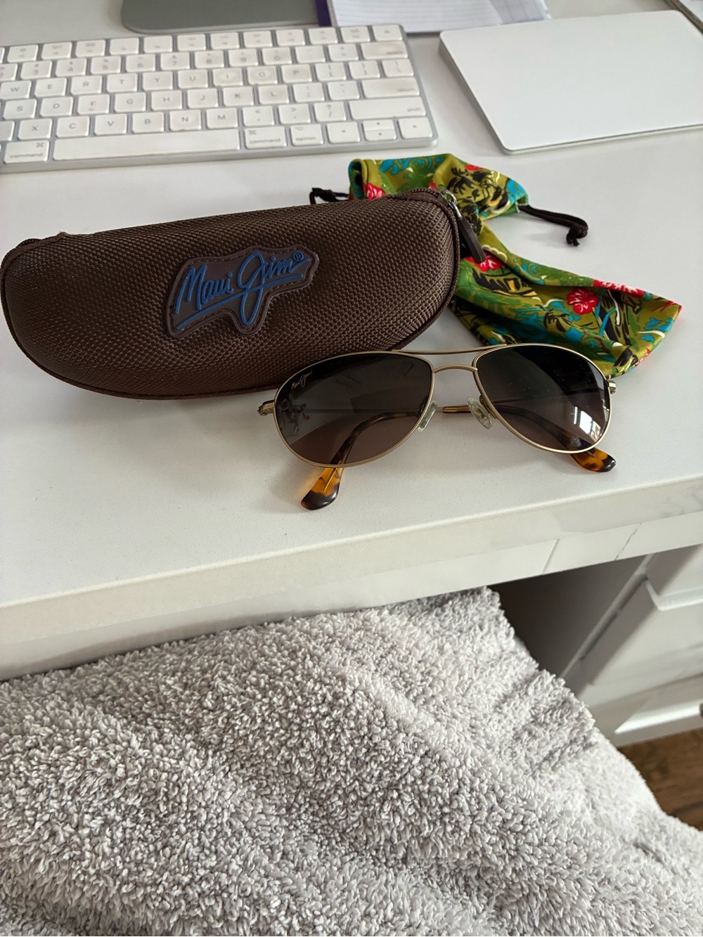 Gold frame Maui Jim Baby Beach sunglasses - Picture 5 of 5